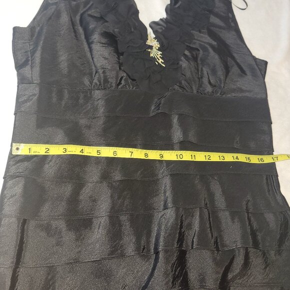 Classy Black V-Neck Ruffled Cocktail Dress - Size 6 - Picture 9 of 11